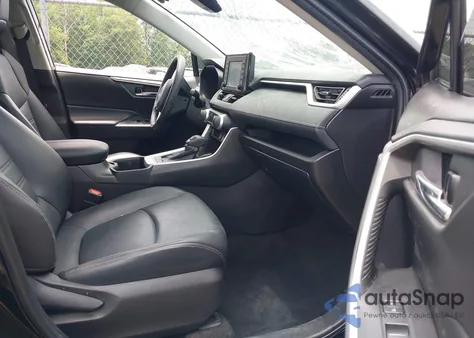 2022 Toyota Rav4 Xle Premium из США, поврежденный, VIN 2T3A1RFV8NW269407